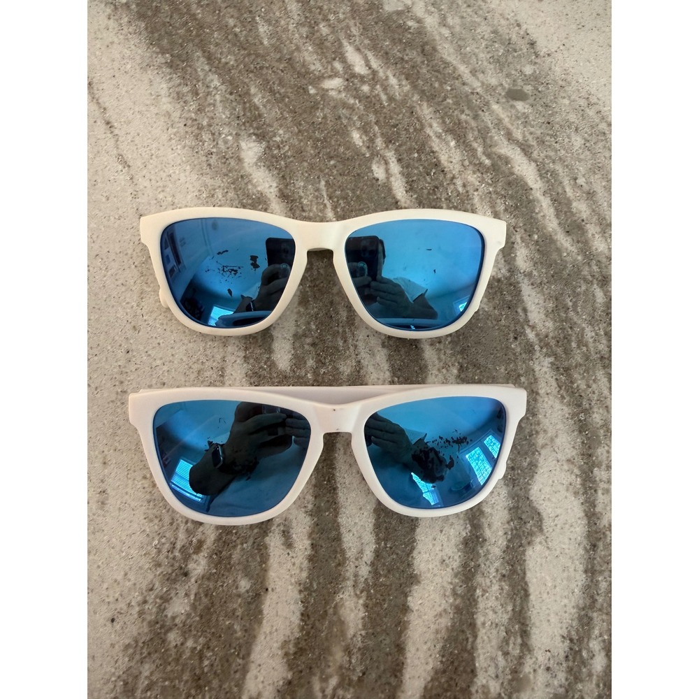 2 pair goodr Iced By Yetis Polarized Sunglasses reflective lenses *scratched*